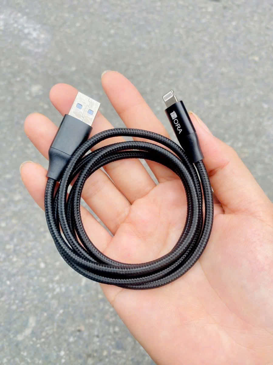 Cáp HoRa USB to Iphone dài 1m, dây dù , sạc nhanh 3A