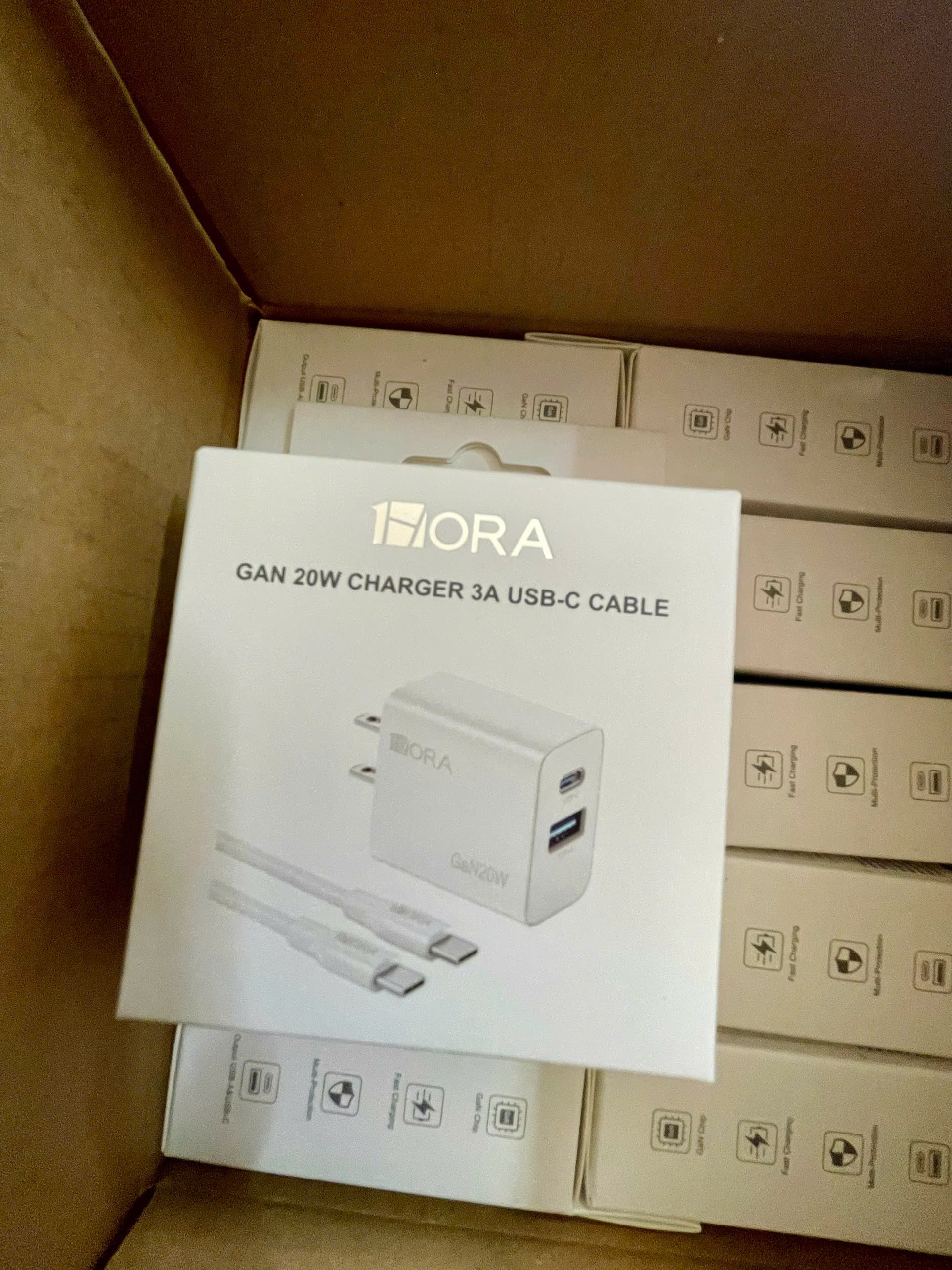 Bộ sạc PD 20w ( USB + C ) Type C to Type C, GAR162B